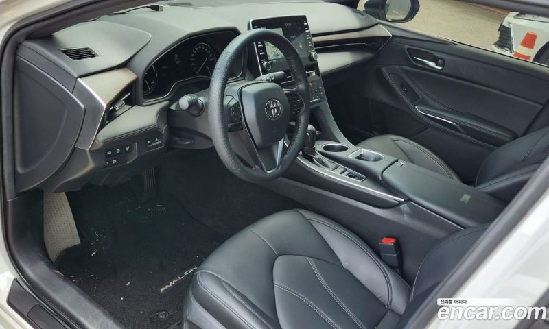 Toyota Avalon 2.5 Hybrid
