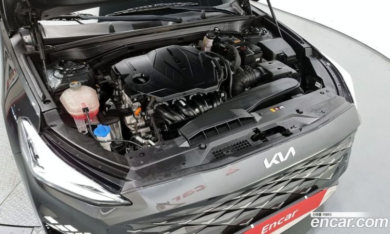 Kia K8 2.5 Gasoline 2WD