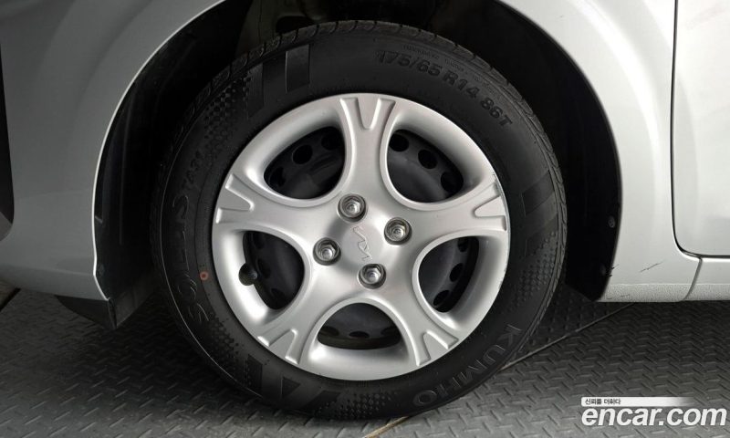 Kia Morning Standard