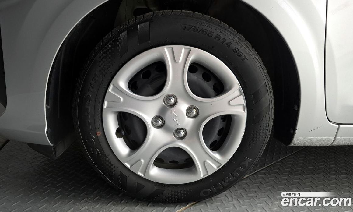 Kia Morning Standard