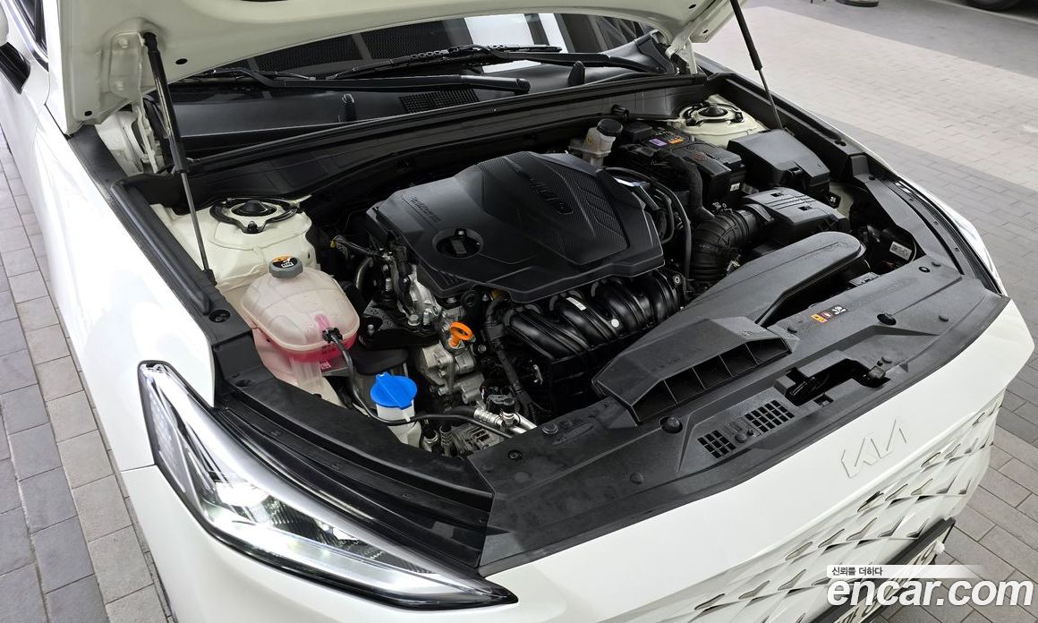 Kia K8 2.5 Gasoline 2WD