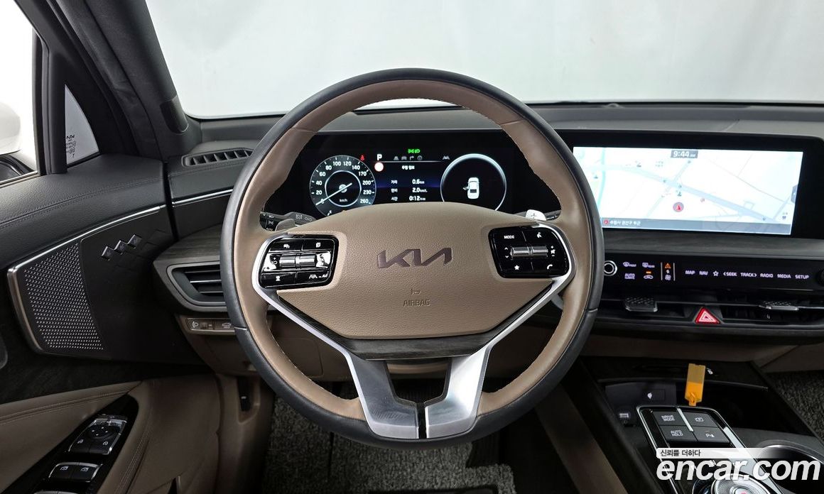 Kia K8 2.5 Gasoline 2WD