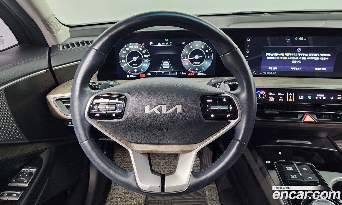 Kia K8 2.5 Gasoline 2WD