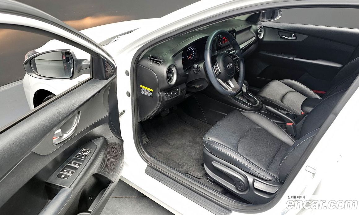 Kia K3 Standard
