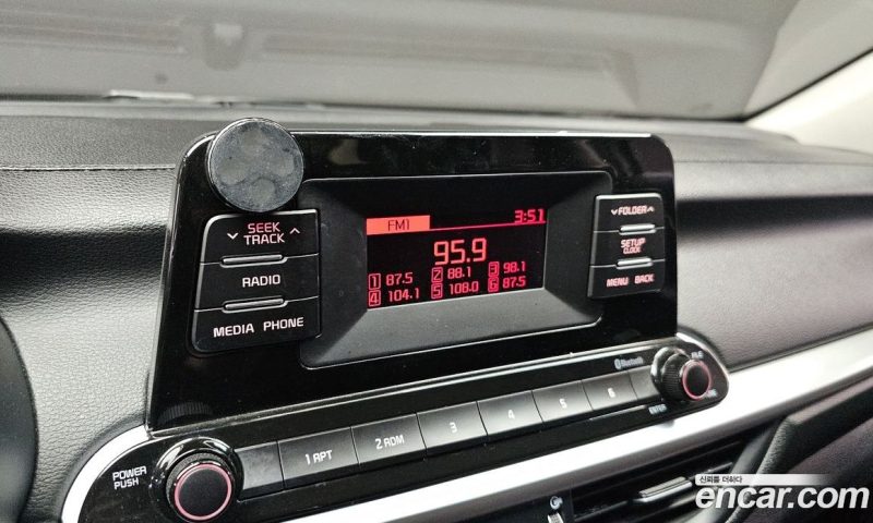 Kia K3 Standard