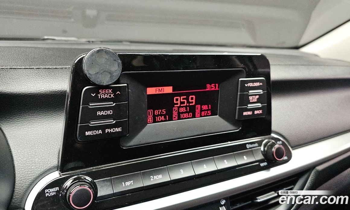 Kia K3 Standard