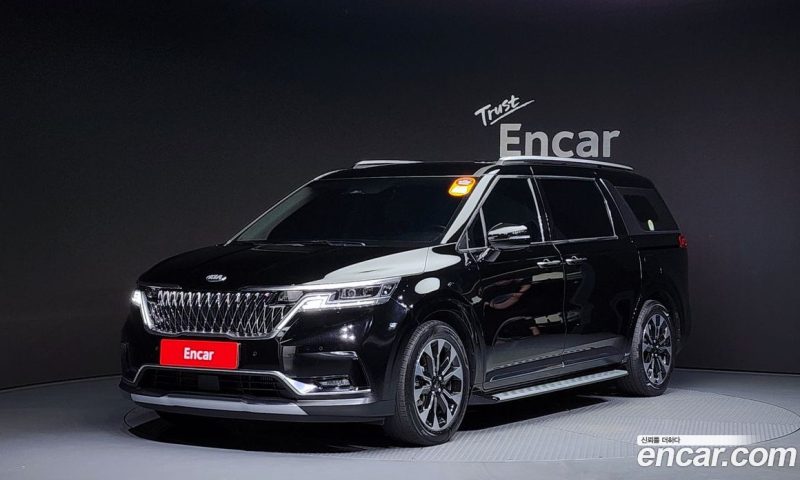 Kia Carnival 7-Seater Noblesse