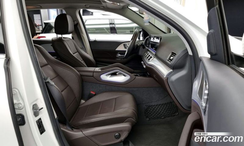 Mercedes Benz GLE-Class GLE300d 4MATIC