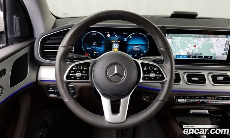 Mercedes Benz GLE-Class GLE300d 4MATIC