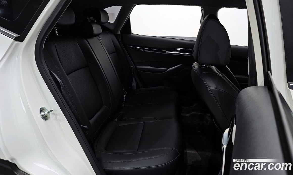 Kia Seltos Gasoline 1.6 Turbo 2WD