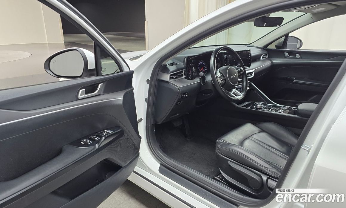 Kia K5 2.0