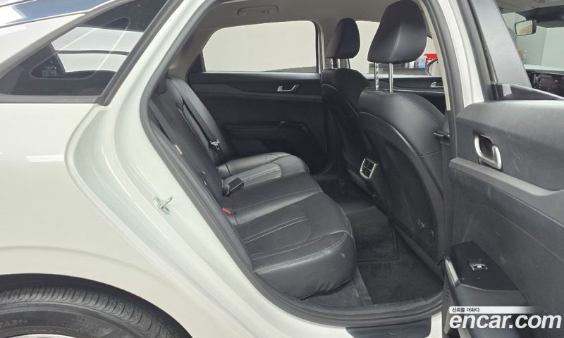 Kia K5 2.0