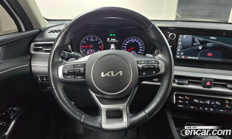 Kia K5 2.0