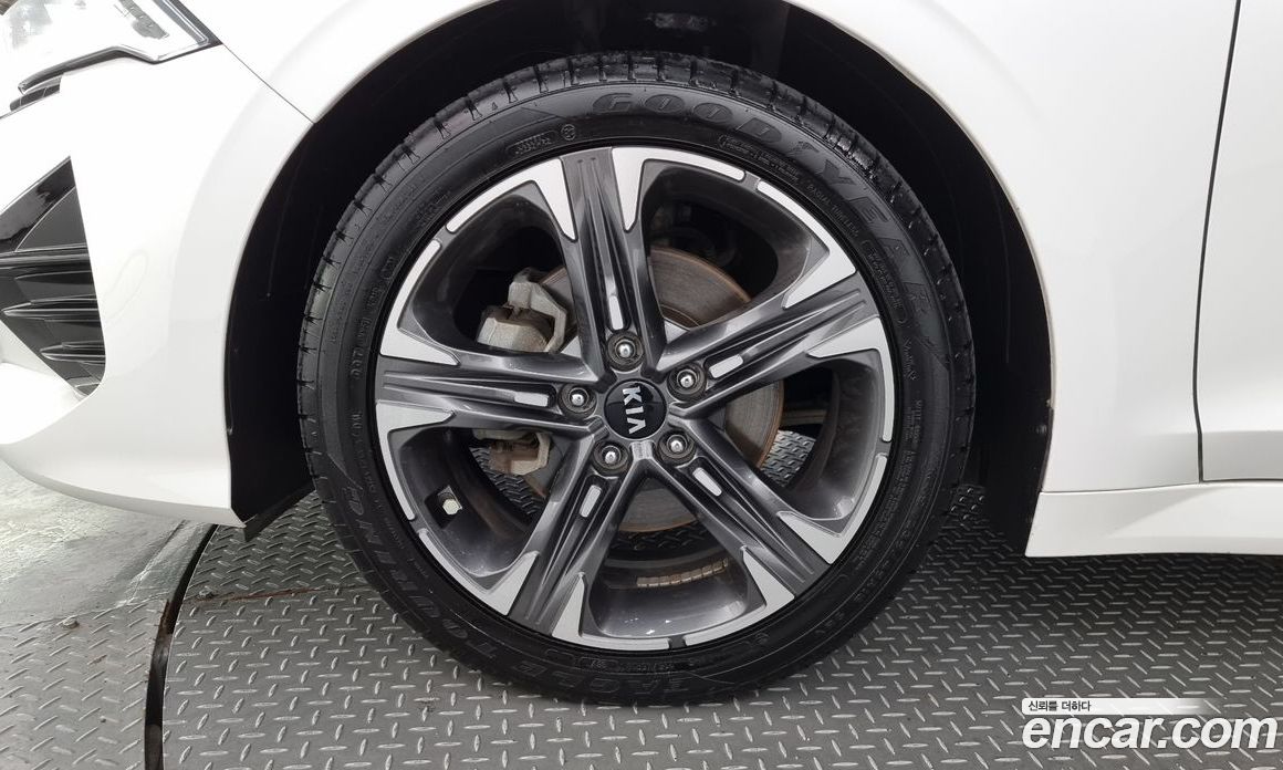 Kia K5 2.0