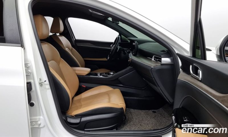 Kia K5 2.0