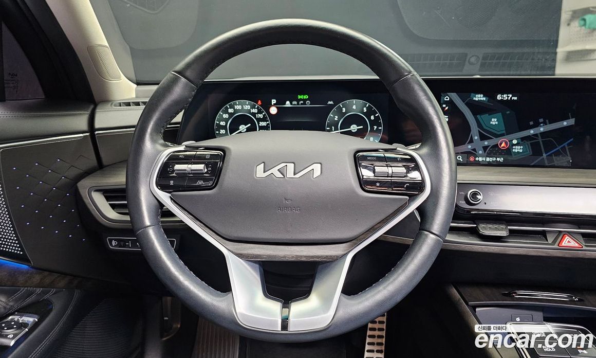 Kia K8 2.5 Gasoline 2WD