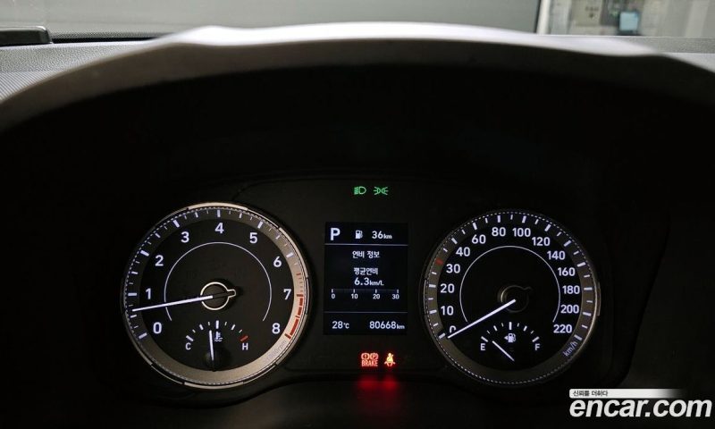 Hyundai Venue 1.6 Smart