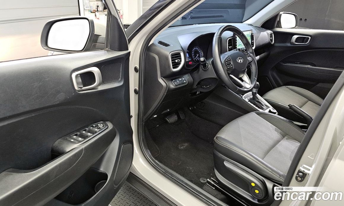 Hyundai Venue 1.6 Smart