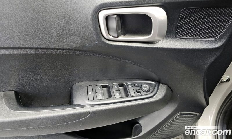 Hyundai Venue 1.6 Smart