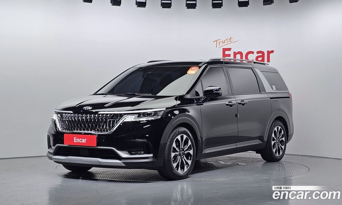 Kia Carnival 9-Seater Prestige