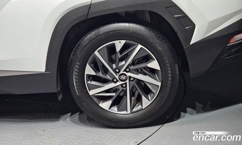 Hyundai Tucson Gasoline 1.6 Turbo 2WD