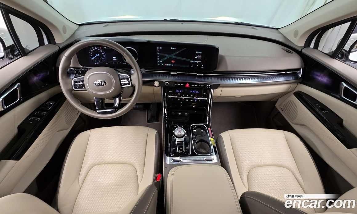 Kia Carnival 9-Seater Hi-Limousine