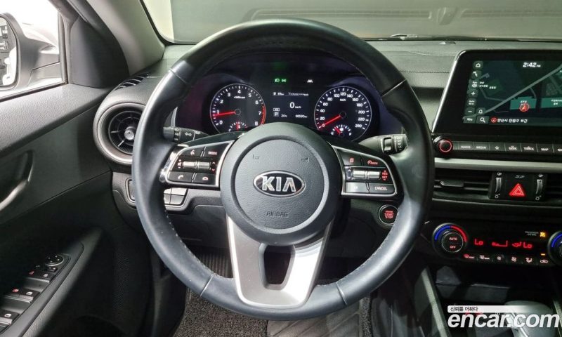 Kia K3 Standard