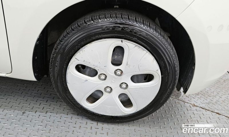Kia Ray Van