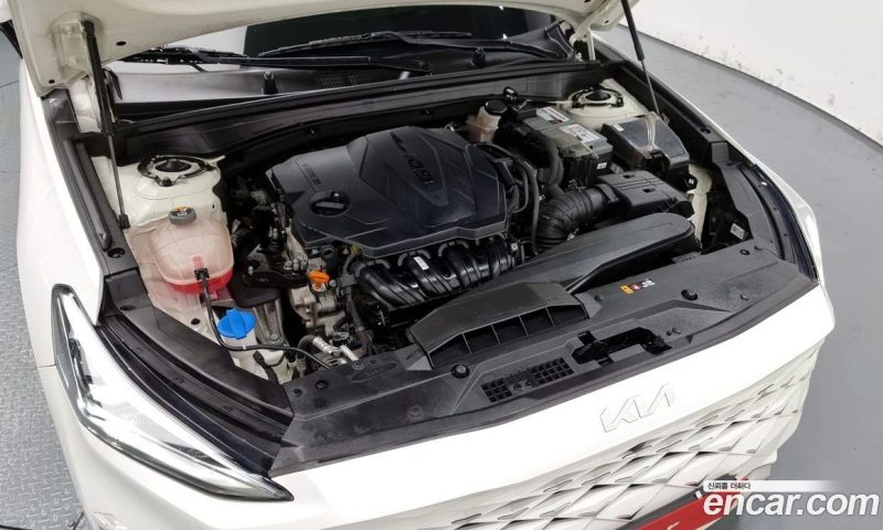 Kia K8 2.5 Gasoline 2WD