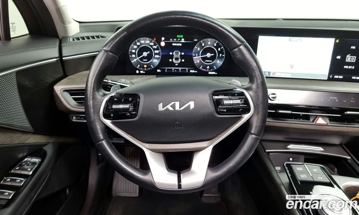 Kia K8 2.5 Gasoline 2WD