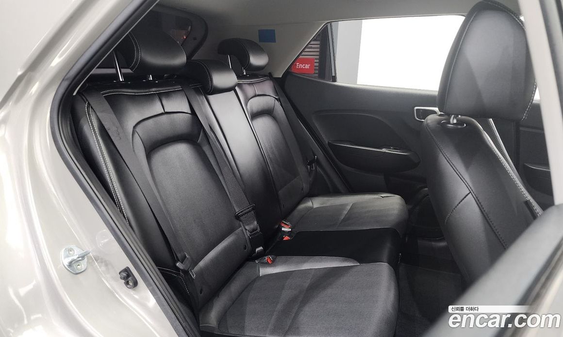 Hyundai Venue 1.6 Smart