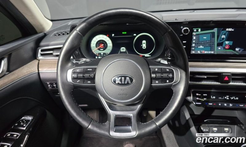Kia K5 2.0