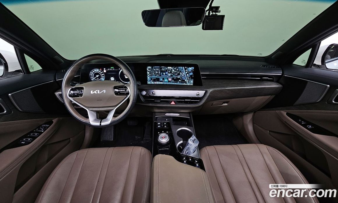 Kia K8 2.5 Gasoline 2WD
