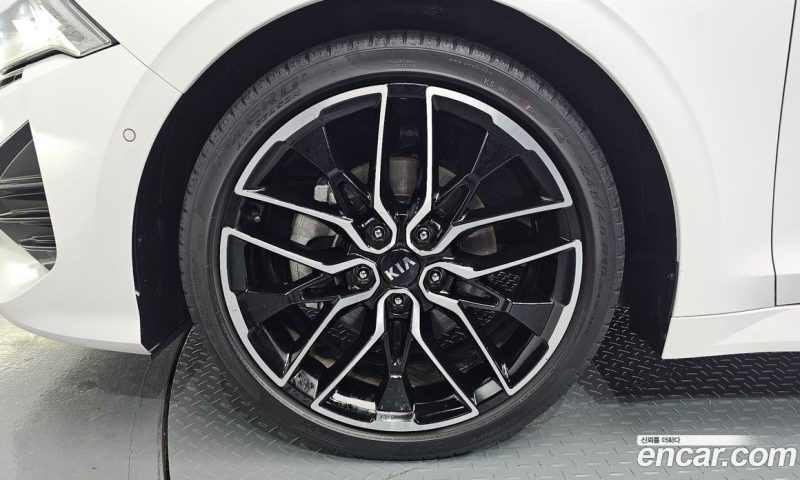 Kia K5 1.6 Turbo