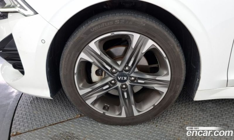 Kia K5 2.0