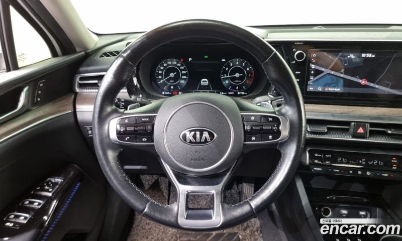 Kia K5 2.0