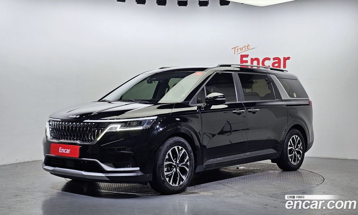Kia Carnival 9-Seater Prestige