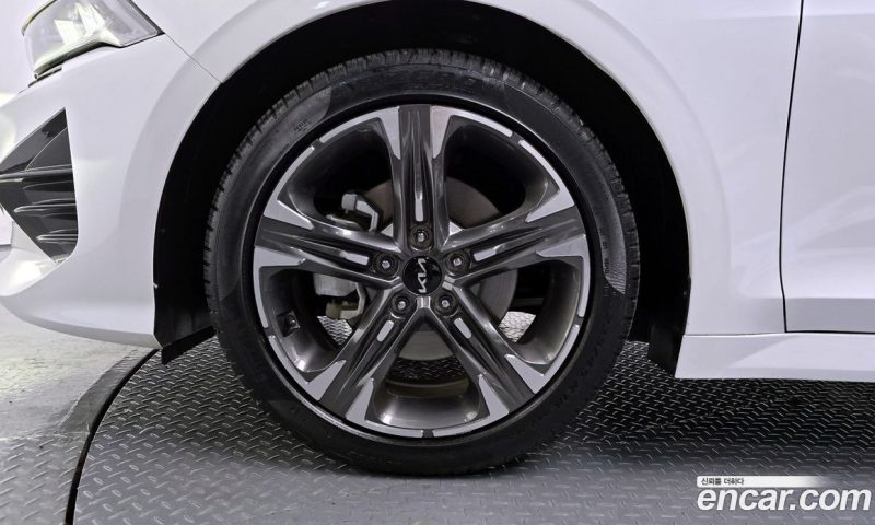 Kia K5 2.0