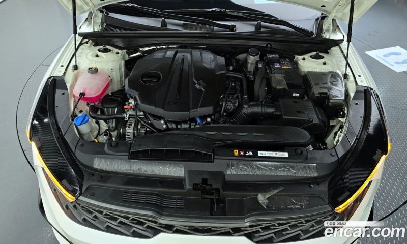 Kia K5 2.0