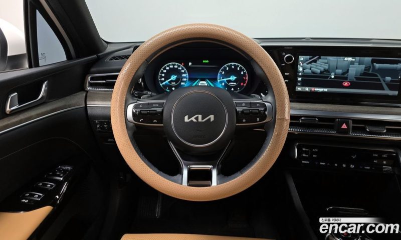 Kia K5 2.0