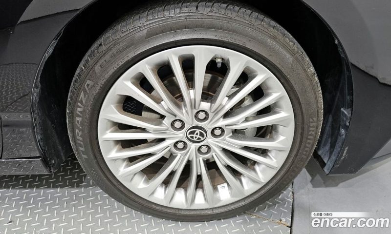 Toyota Avalon 2.5 Hybrid