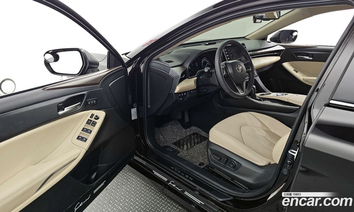 Toyota Avalon 2.5 Hybrid