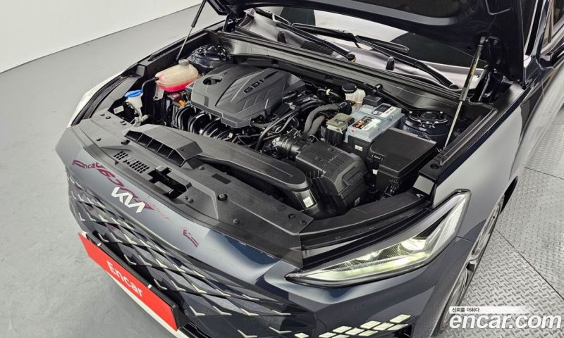 Kia K8 2.5 Gasoline 2WD