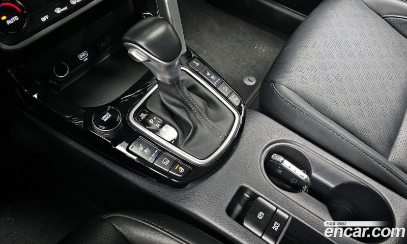 Kia Seltos Gasoline 1.6 Turbo 4WD
