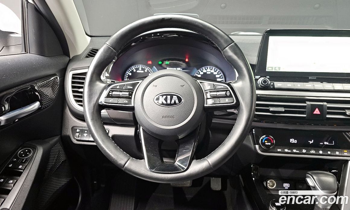 Kia Seltos Gasoline 1.6 Turbo 4WD
