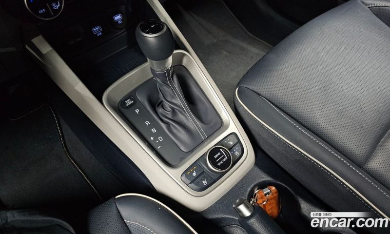 Hyundai Venue 1.6 Flux