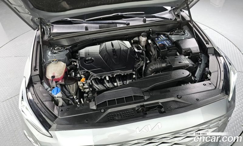 Kia K8 2.5 Gasoline 2WD