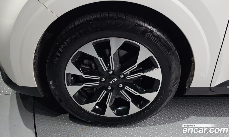 Kia Carnival 7-Seater Signature