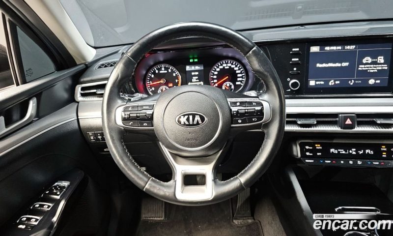 Kia K5 2.0