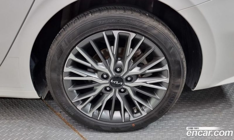 Kia K3 1.6